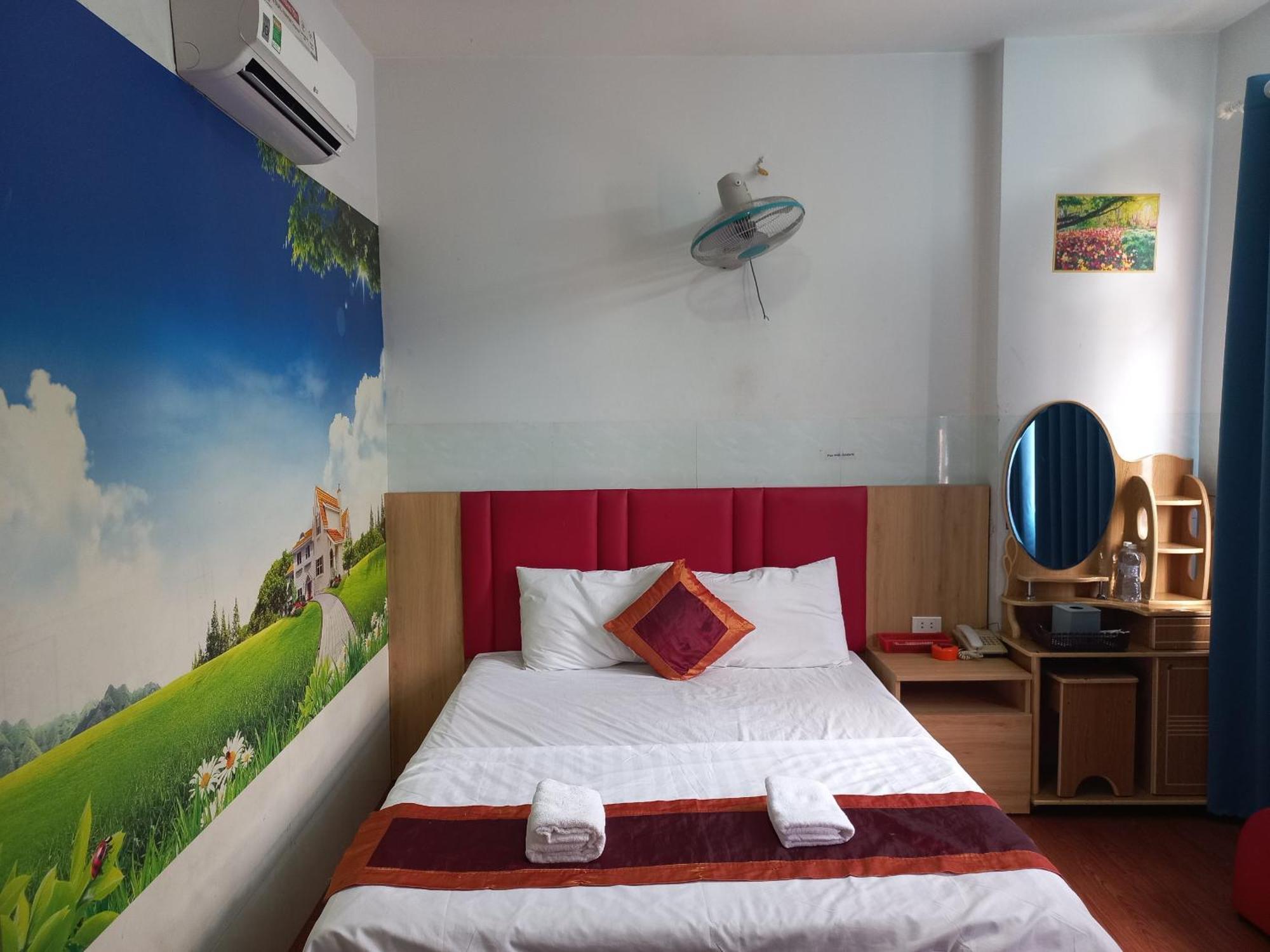 Hotel Khach San Nguyen Trung Ciudad Ho Chi Minh  Exterior foto